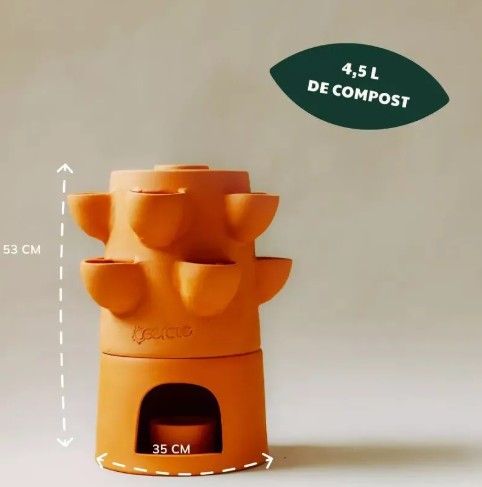 Terracotta wormenhotel voor organisch afval en tuinieren